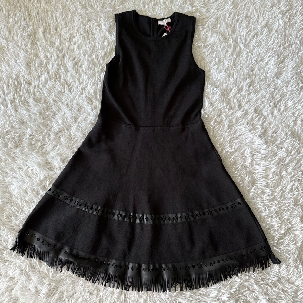 NWT Parker Black Fit and Flare Sweater Knit Dress with Fringe Hem Size M - Picture 6 of 10